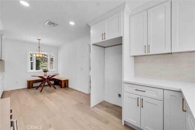 527 W Palm, Redlands, CA 92373