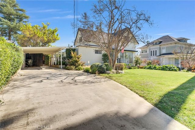 527 W Palm, Redlands, CA 92373