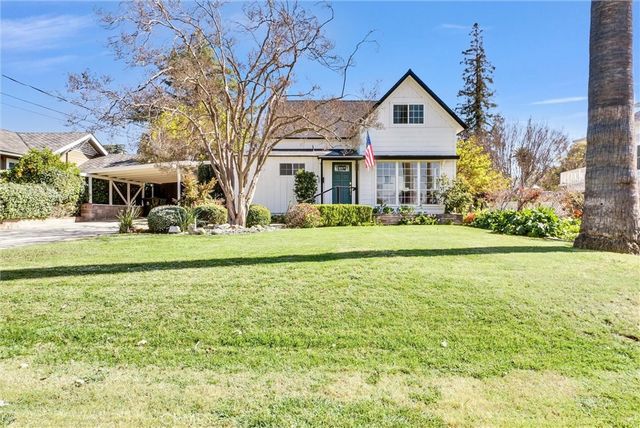 527 W Palm, Redlands, CA 92373