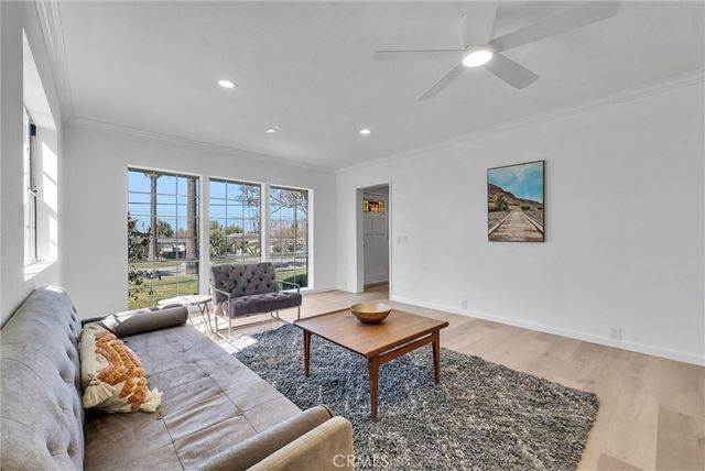 527 W Palm, Redlands, CA 92373