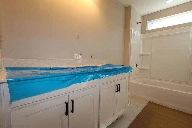 5623 Valleydale Road, Powell, OH 43065