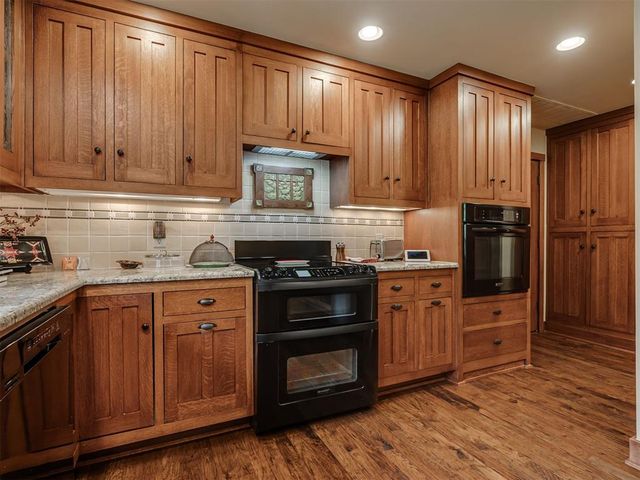 1100 Woodrow Court, Norman, OK 73072