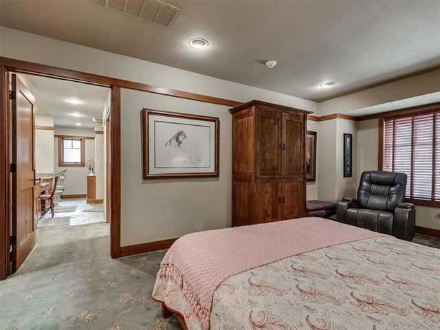 1100 Woodrow Court, Norman, OK 73072