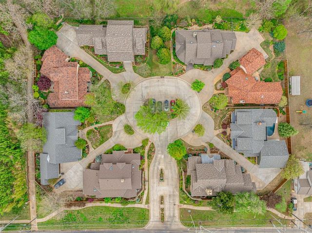 1100 Woodrow Court, Norman, OK 73072