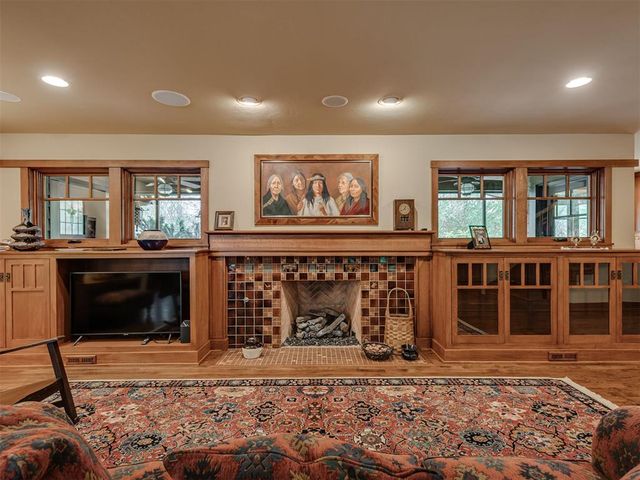 1100 Woodrow Court, Norman, OK 73072