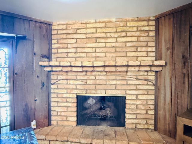 8705 W LILLIAN Lane S, Tolleson, AZ 85353