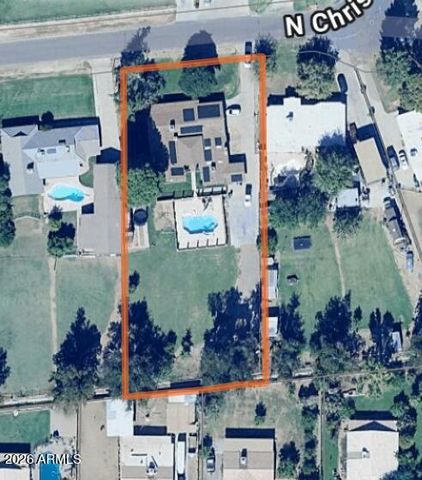 8705 W LILLIAN Lane S, Tolleson, AZ 85353