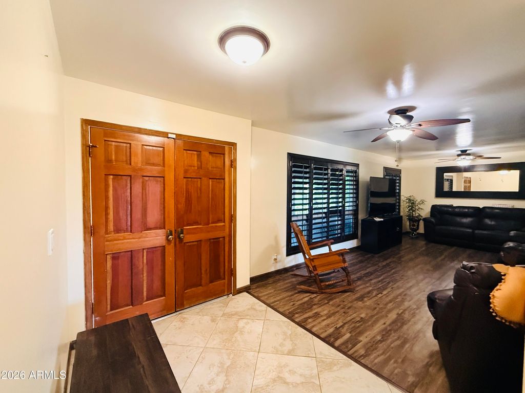 8705 W LILLIAN Lane S, Tolleson, AZ 85353 — photo 5