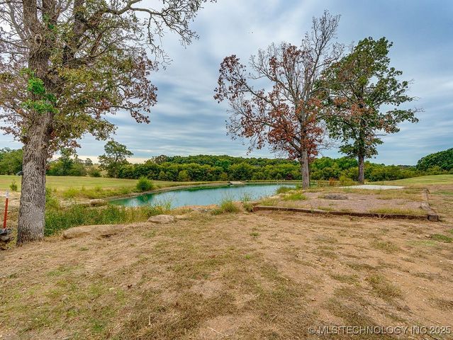 6854 Delores Drive, Sulphur, OK 73086