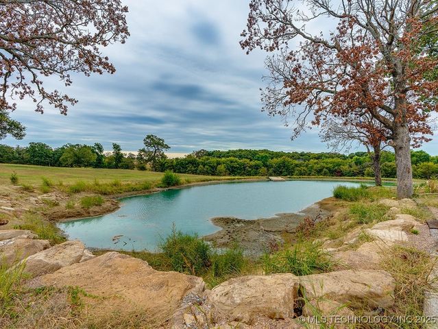 6854 Delores Drive, Sulphur, OK 73086