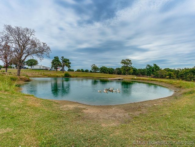 6854 Delores Drive, Sulphur, OK 73086