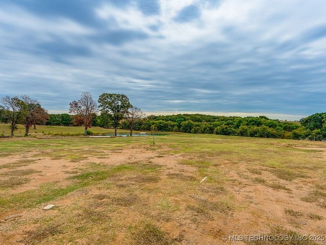 6854 Delores Drive, Sulphur, OK 73086