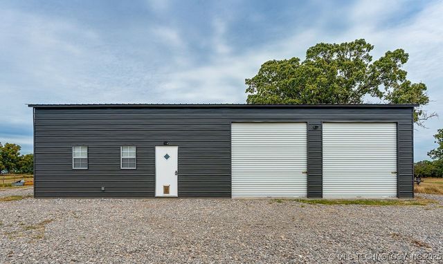 6854 Delores Drive, Sulphur, OK 73086