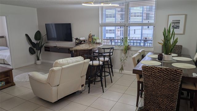 1501 S Ocean Drive 404, Hollywood, FL 33019