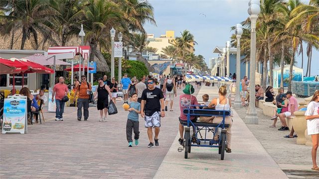 1501 S Ocean Drive 404, Hollywood, FL 33019