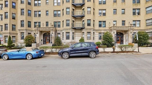 56 Charlesgate E 138, Boston, MA 02215