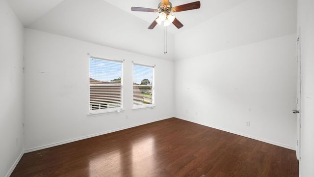 8107 Trophy Place Drive, Humble, TX 77346