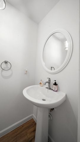 8107 Trophy Place Drive, Humble, TX 77346