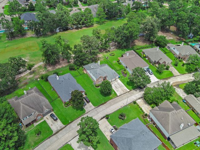 8107 Trophy Place Drive, Humble, TX 77346