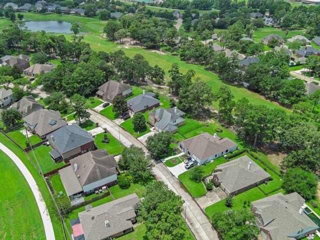 8107 Trophy Place Drive, Humble, TX 77346