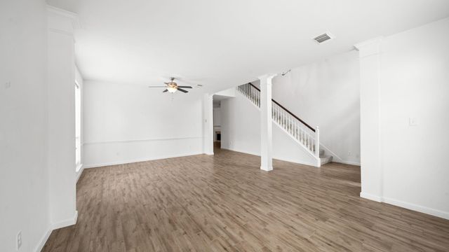 8107 Trophy Place Drive, Humble, TX 77346