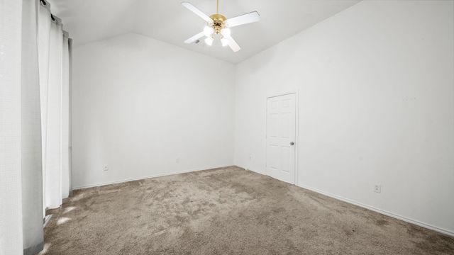 8107 Trophy Place Drive, Humble, TX 77346