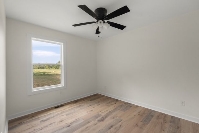 3303 Highway 231, Erin, TN 37061