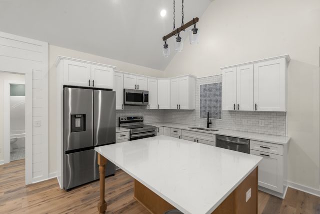 3303 Highway 231, Erin, TN 37061