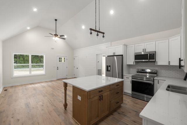 3303 Highway 231, Erin, TN 37061