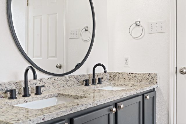 321 Nicole WAY, Bastrop, TX 78602