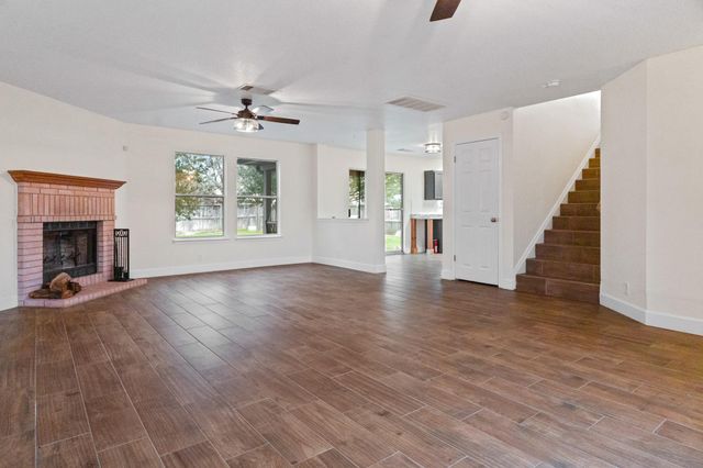 321 Nicole WAY, Bastrop, TX 78602