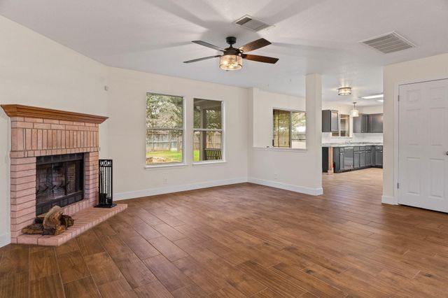 321 Nicole WAY, Bastrop, TX 78602