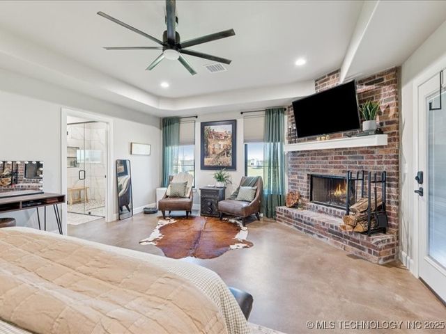 23960 E 710 Road, Wagoner, OK 74467