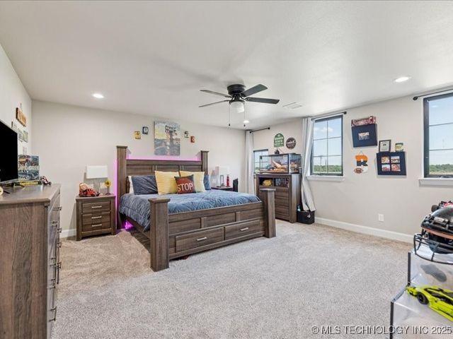 23960 E 710 Road, Wagoner, OK 74467