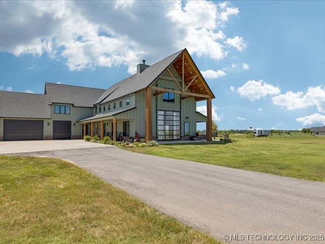 23960 E 710 Road, Wagoner, OK 74467
