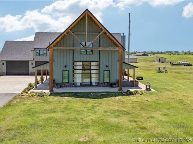 23960 E 710 Road, Wagoner, OK 74467