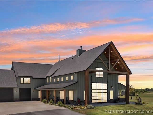 23960 E 710 Road, Wagoner, OK 74467