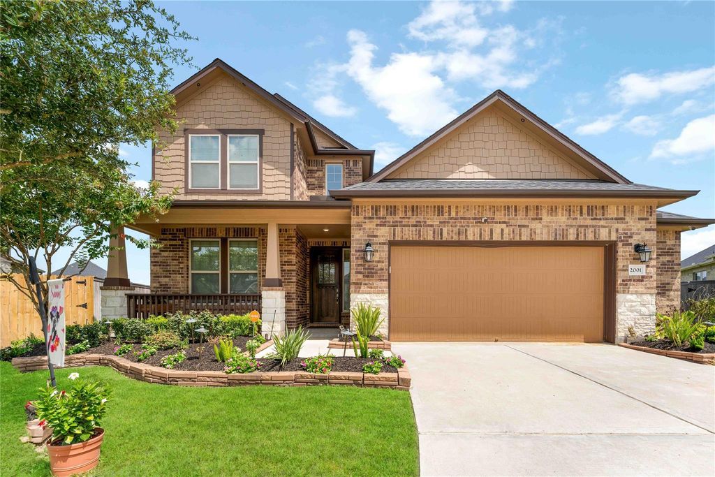 2001 Sadtler Ridge Circle, La Porte, TX 77571