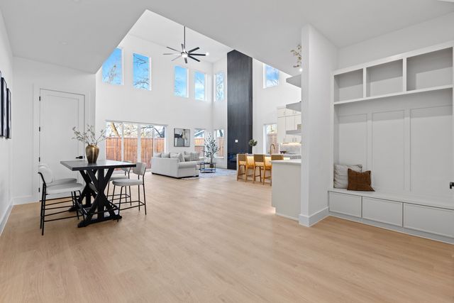 1967 Gallagher Street, Dallas, TX 75212