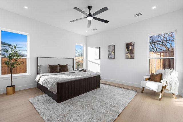 1967 Gallagher Street, Dallas, TX 75212