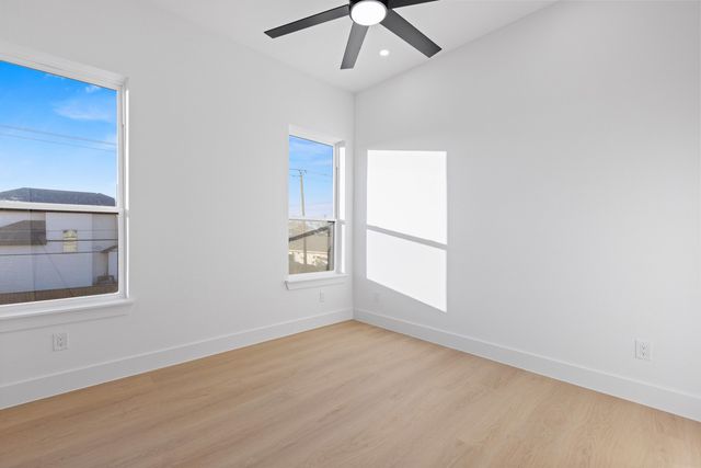 1967 Gallagher Street, Dallas, TX 75212