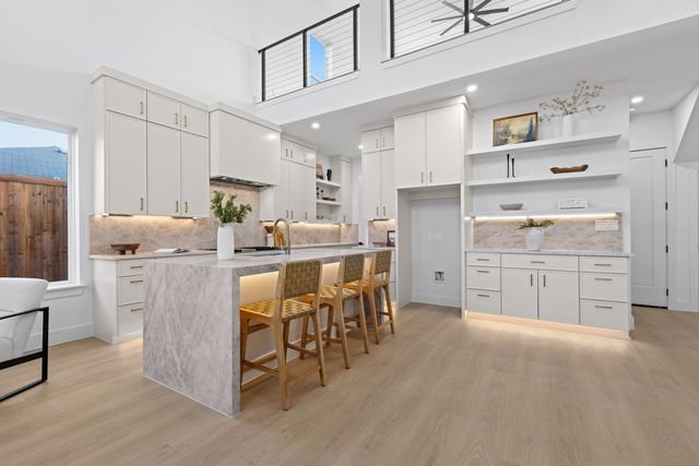 1967 Gallagher Street, Dallas, TX 75212