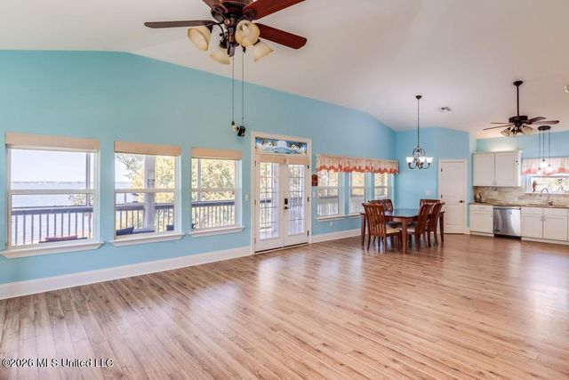 105 Sandy Hook Drive, Pass Christian, MS 39571