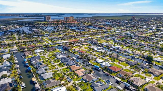 5312 SW 9TH PLACE, Cape Coral, FL 33914