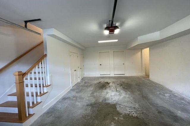 72 Holland St 72, Winchester, MA 01890