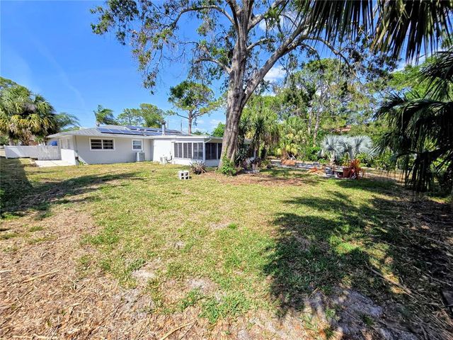 1417 W CURLEW PLACE, Tarpon Springs, FL 34689