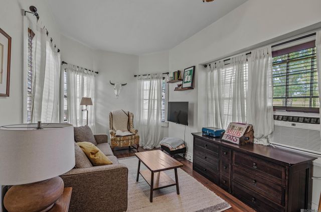 1240 Mississippi St, Donaldsonville, LA 70346