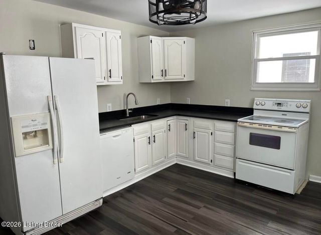 469 E Brandeis Ave, Louisville, KY 40217