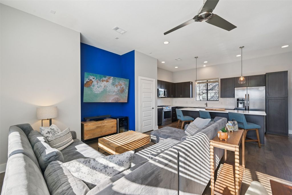 4407 Munger Avenue 2, Dallas, TX 75204