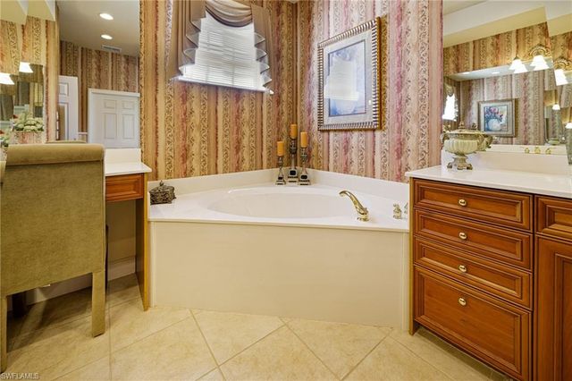 5021 Indigo Bay BLVD # 202, Estero, FL 33928